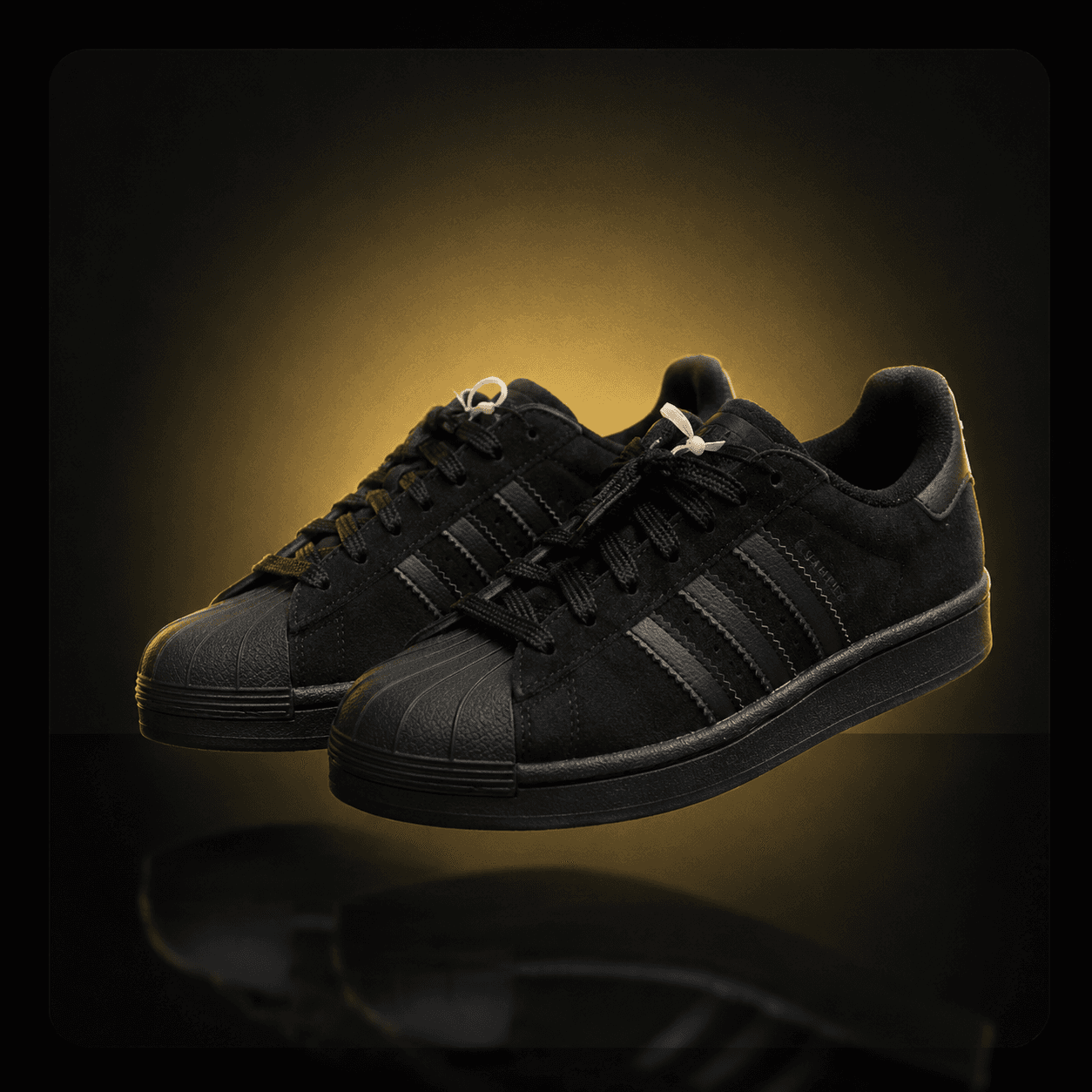 Superstar Black Gold