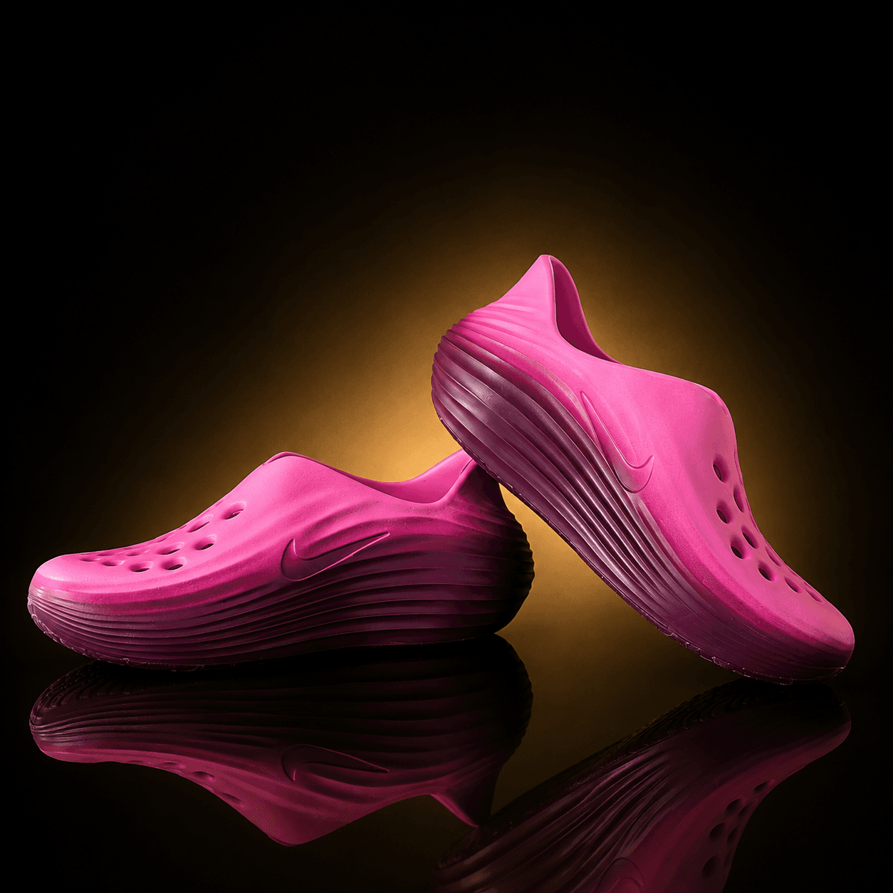 Nike fucsia con suela ondulada